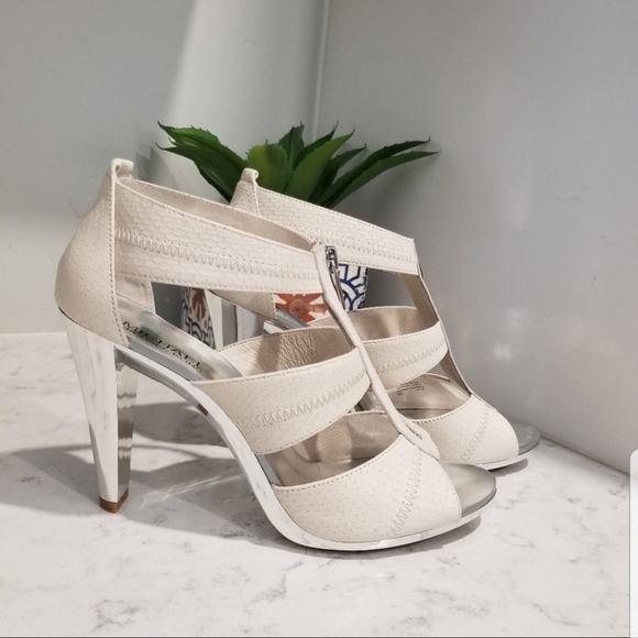 👠MICHAEL KORS HEELED SANDALS - Picture 3 of 11